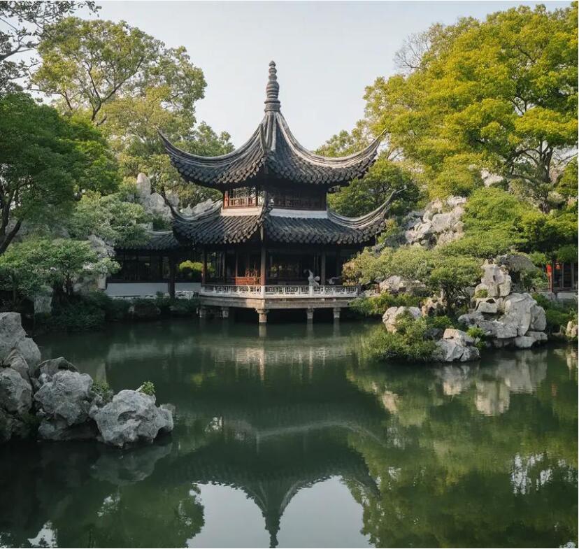 肇庆鼎湖雨寒房地产有限公司